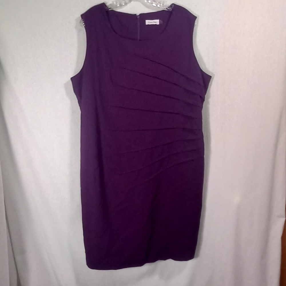 Calvin Klein Plum Sleeveless Starburst Ruched Crepe Sheath Dress Size 18W